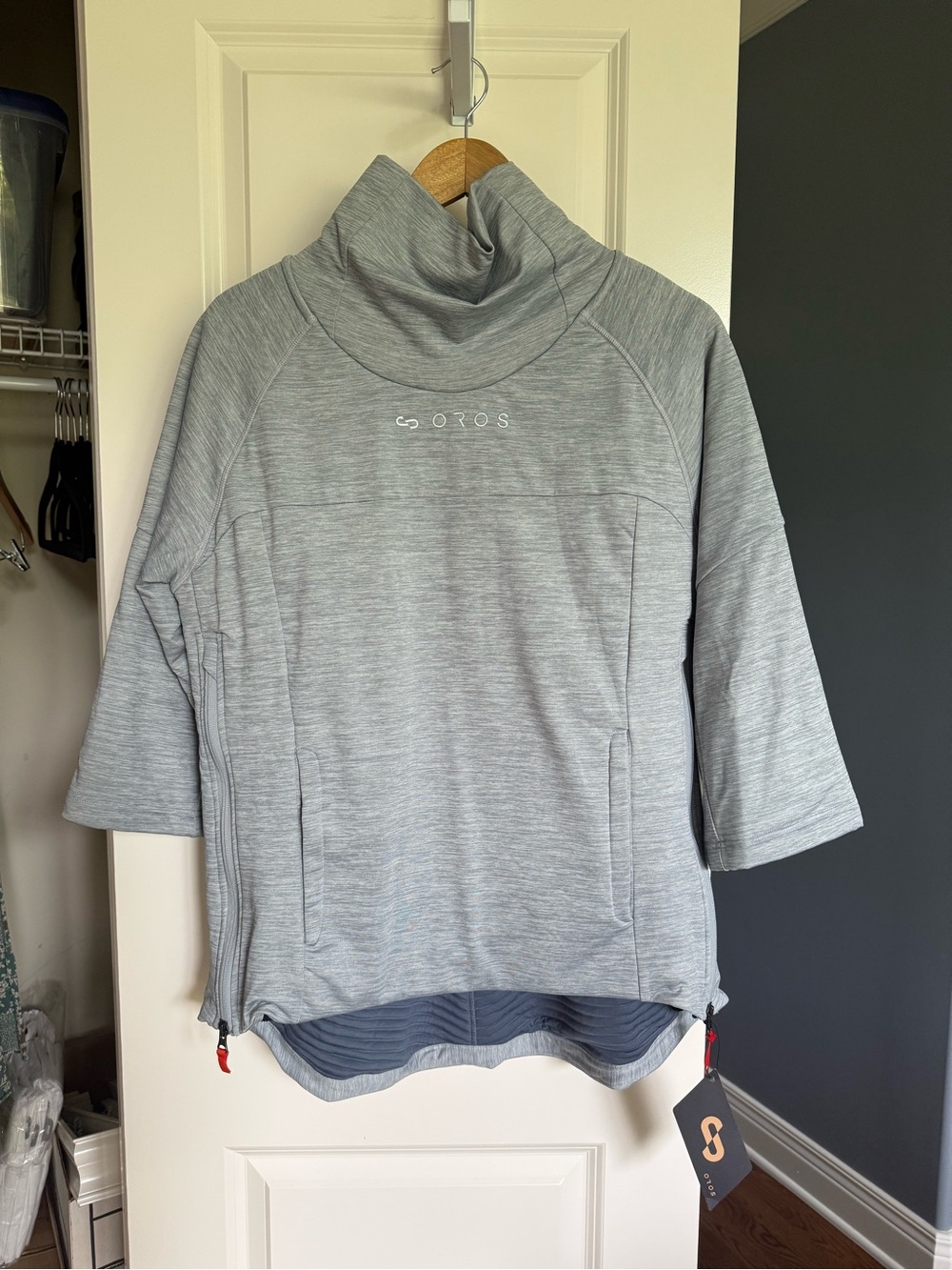 NWT OROS Heather Gray Short Sleeve Funnel Neck Pullover